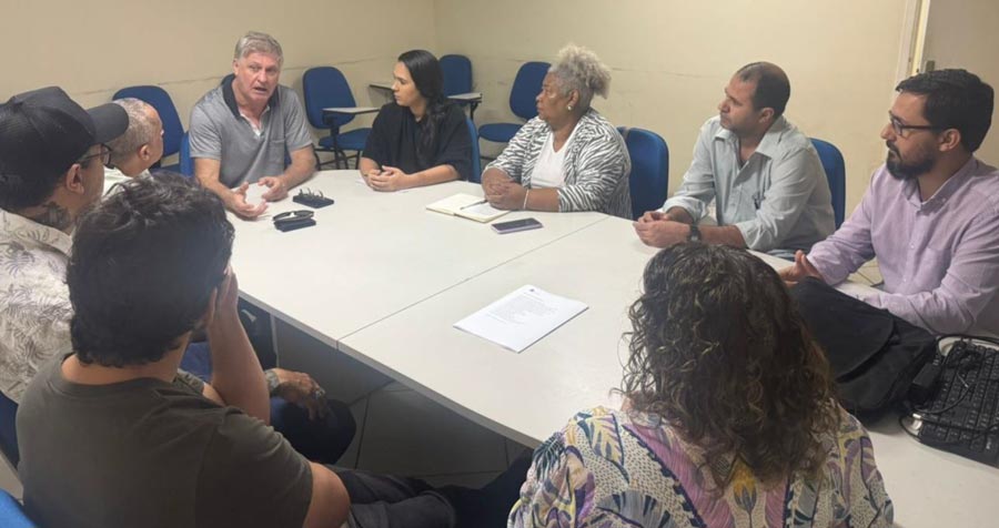 Entrada da Sala Cultural Alexandre Geraldine